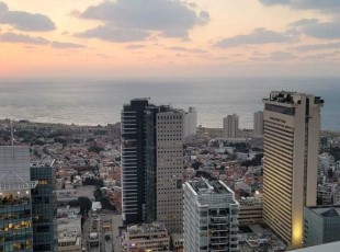 דירת יוקרה למכירה בתל אביב