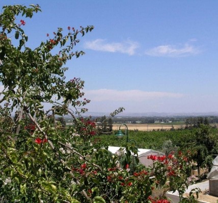 וילה מושקעת למכירה בבת חן- לא אקטואלי